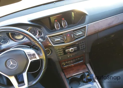 2012 Mercedes-Benz E 350 из США, поврежденный, VIN WDDHF5KB1CA616243